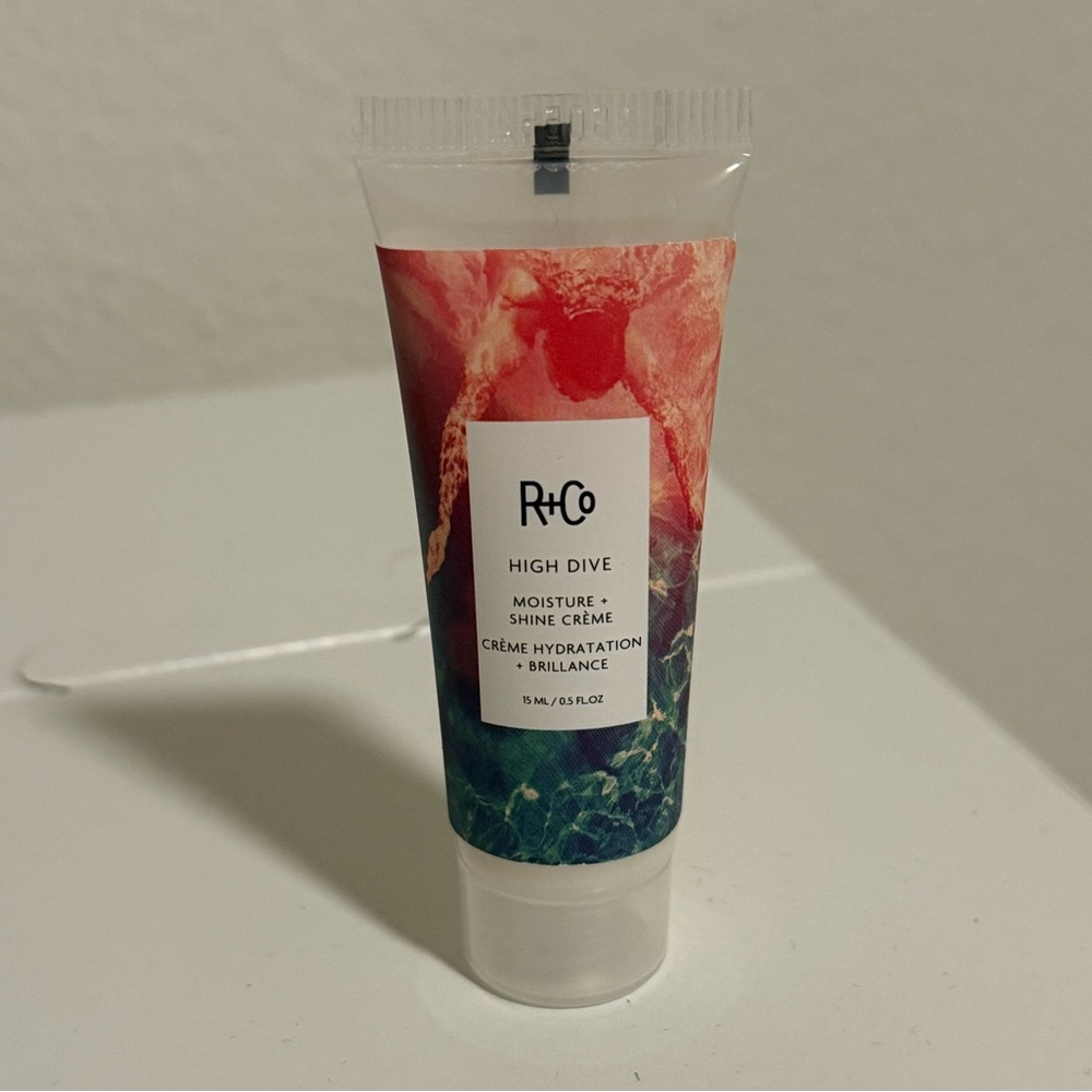 ♡ 5/$20 R+Co High Dive Moisture and Shine Crème